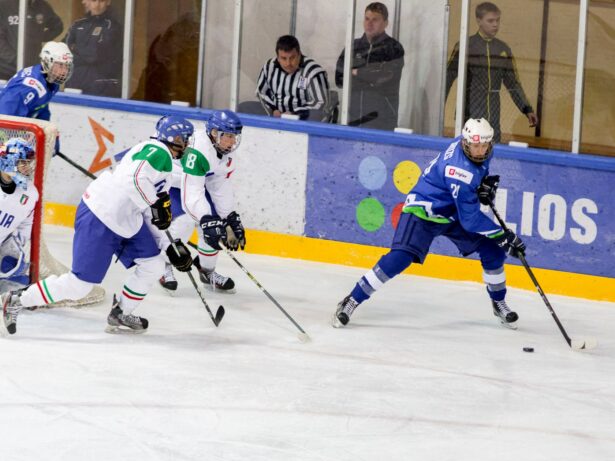 IIHF-SLO-ITA-U18-GP-79