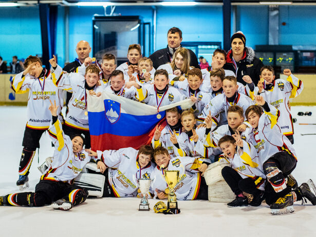 Slavija U12 - skupinska