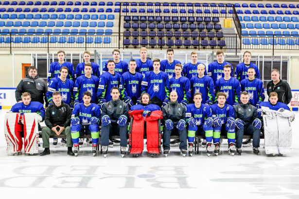 TEAM PHOTO-03